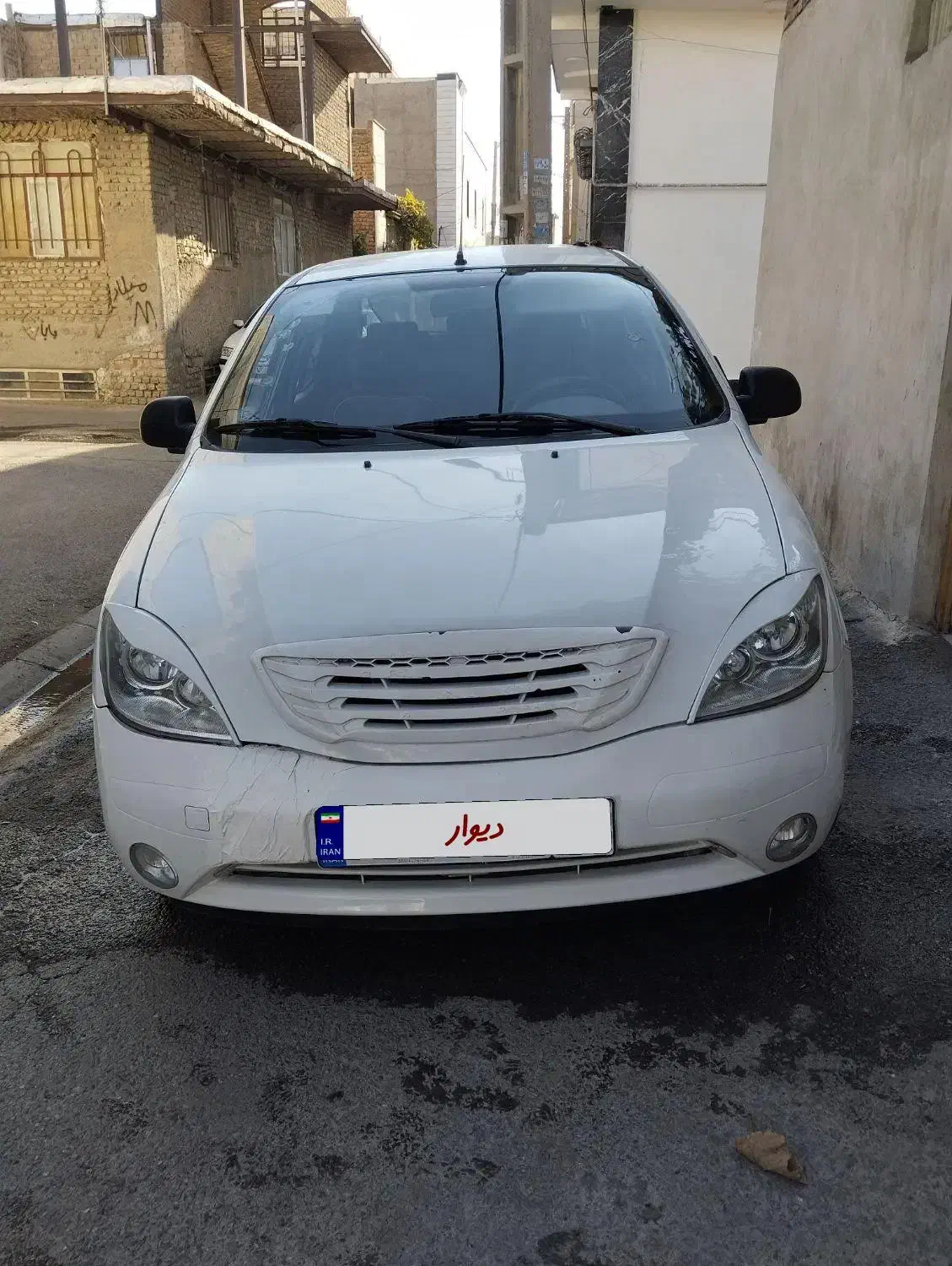 تیبا صندوق دار SX - 1400