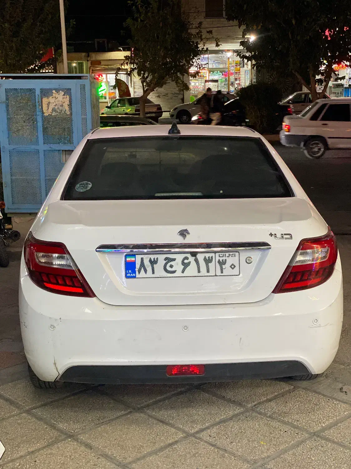 دنا پلاس ۶ دنده EF7p - 1400