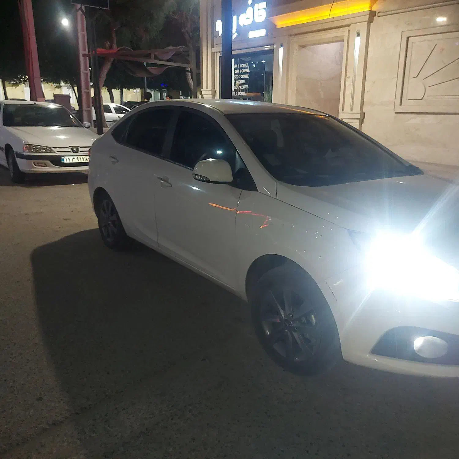 جک J4 اتوماتیک آپشنال - 1402