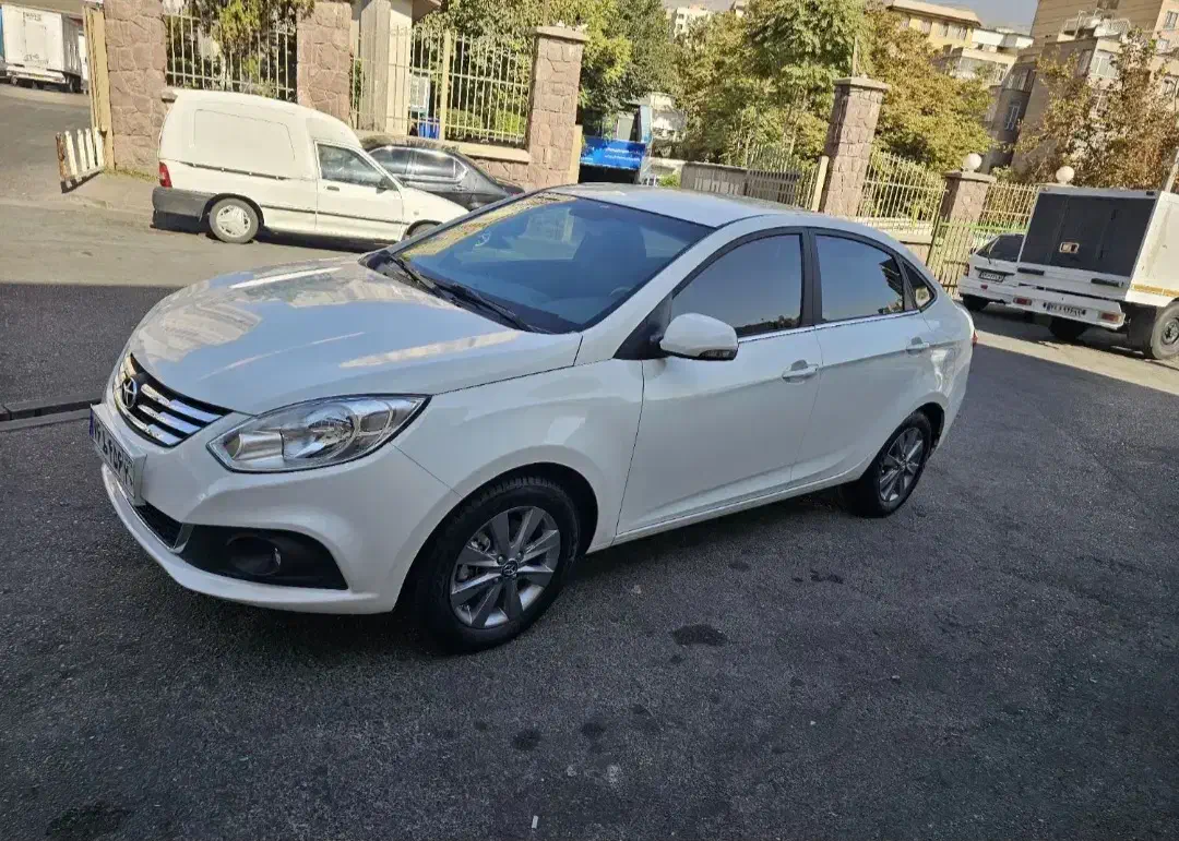 جک J4 اتوماتیک آپشنال - 1403
