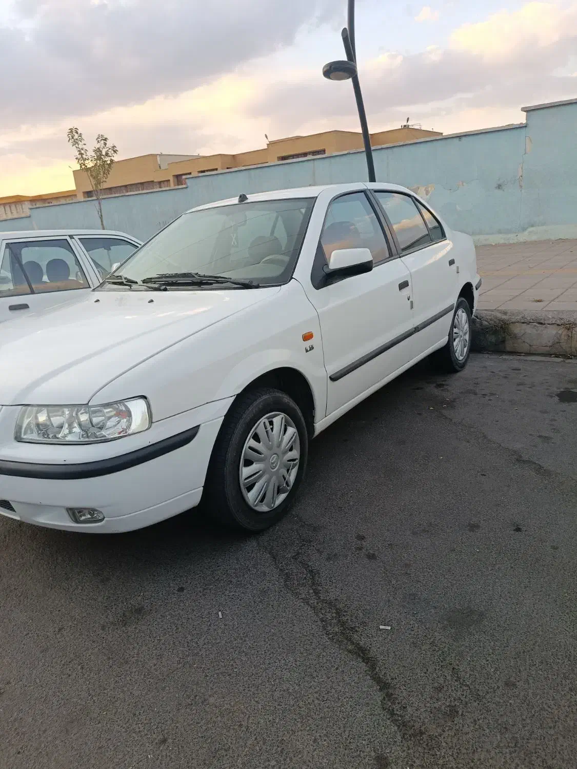 سمند LX XU7 - 1395