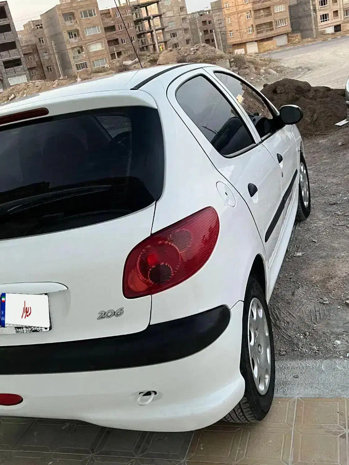 پژو 206 تیپ 5 - 1395