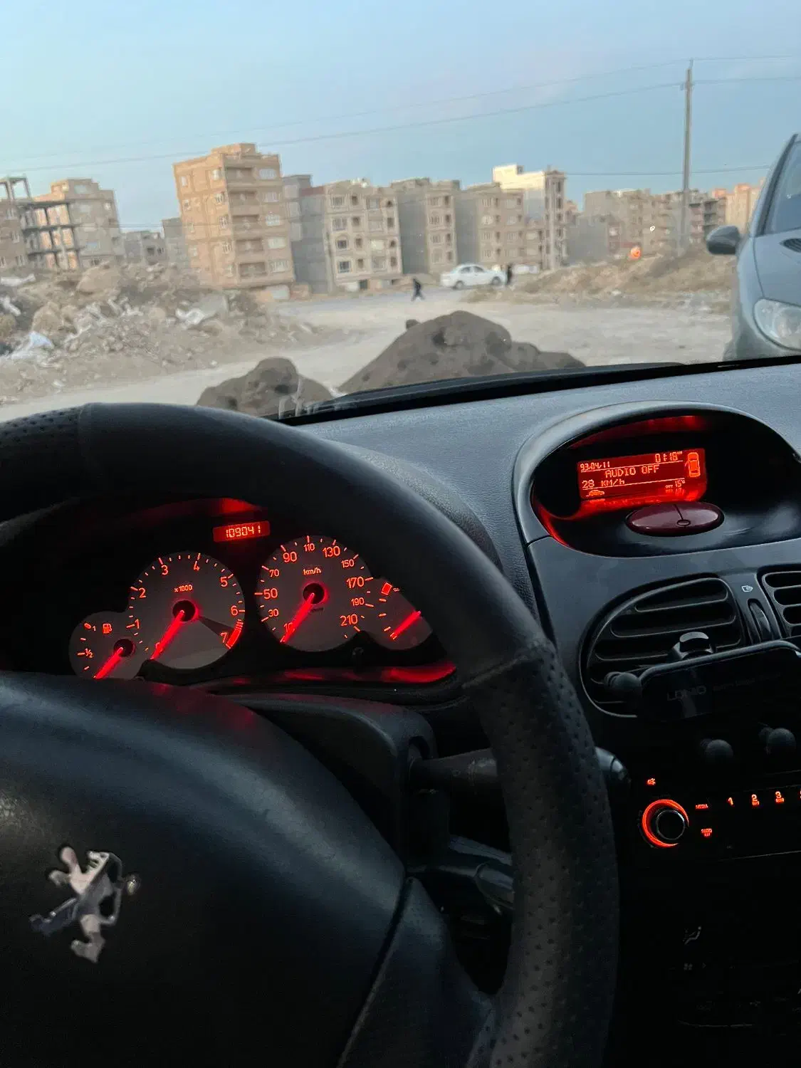 پژو 206 تیپ 5 - 1395
