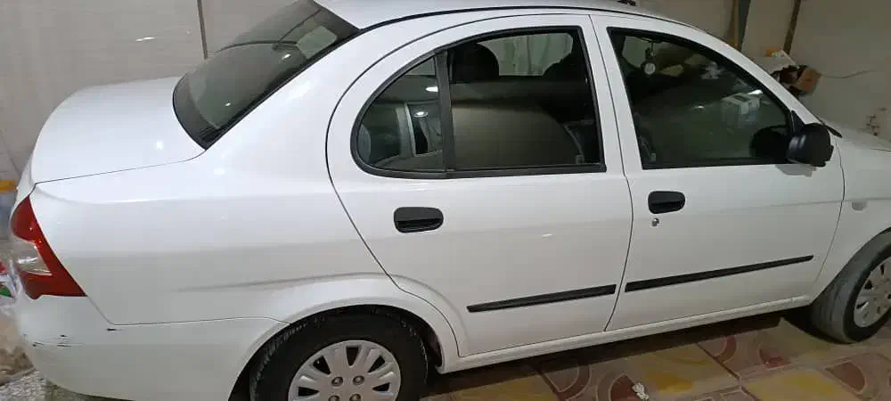 تیبا صندوق دار SX - 1400
