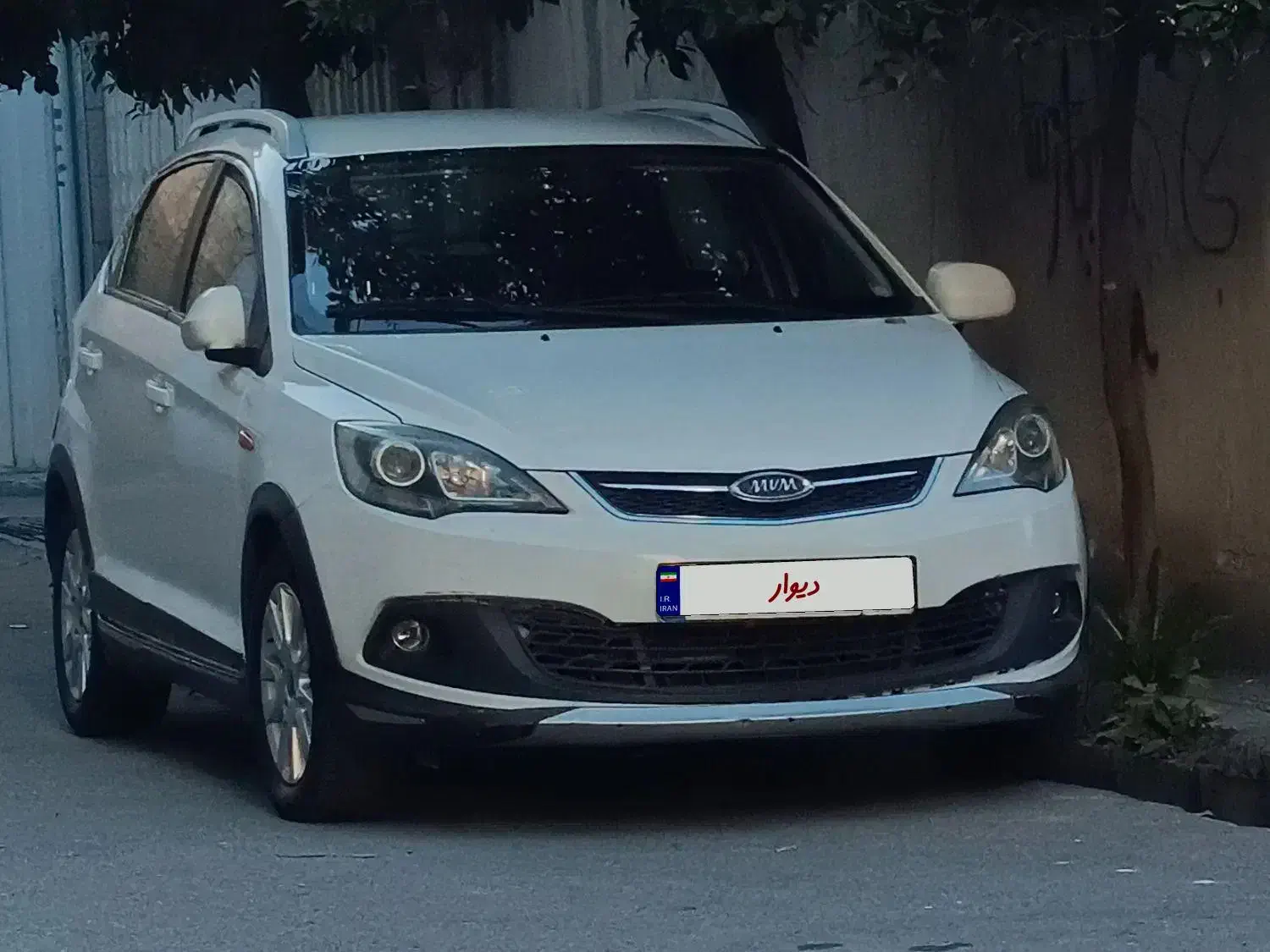 خودرو ام وی ام، 315 هاچ بک آگهی ann_20862318