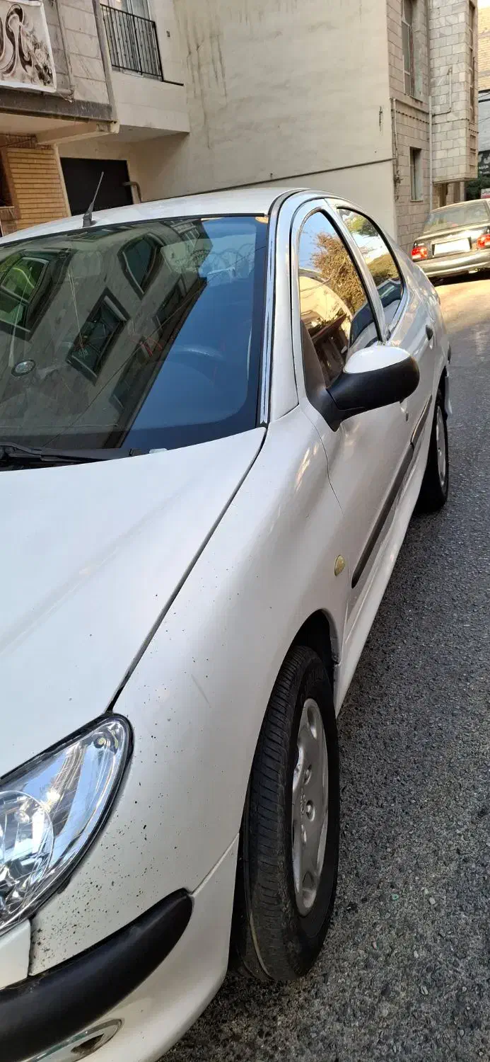 پژو ۲۰۶ صندوق دار v8 - 1390