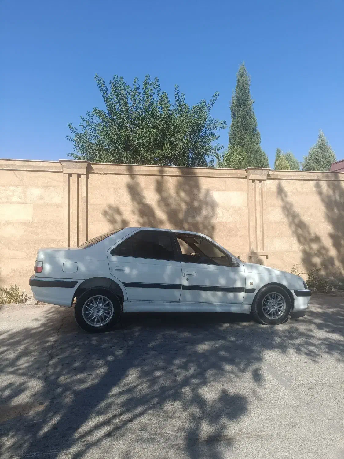پژو پارس سال - 1392