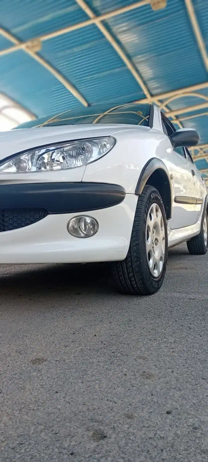 پژو ۲۰۶ صندوق دار v8 - 1394