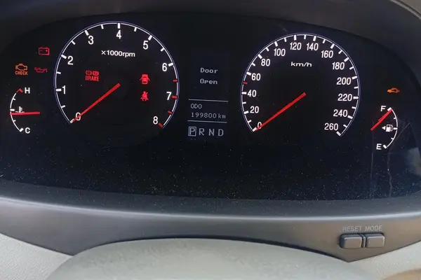هیوندای آزرا (گرنجور) 3300cc - 2011