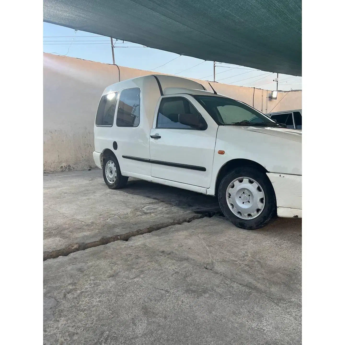 خودرو فولکس، کدی آگهی ann_20863142