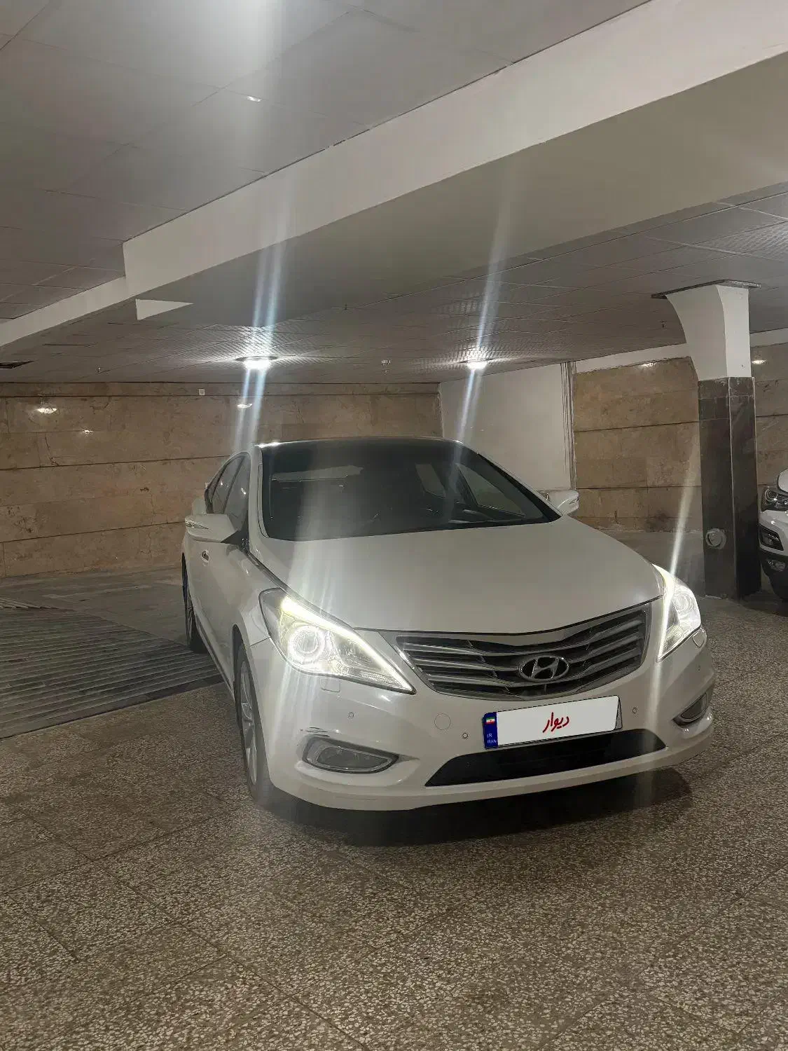 هیوندای آزرا (گرنجور) 3000cc - 2012