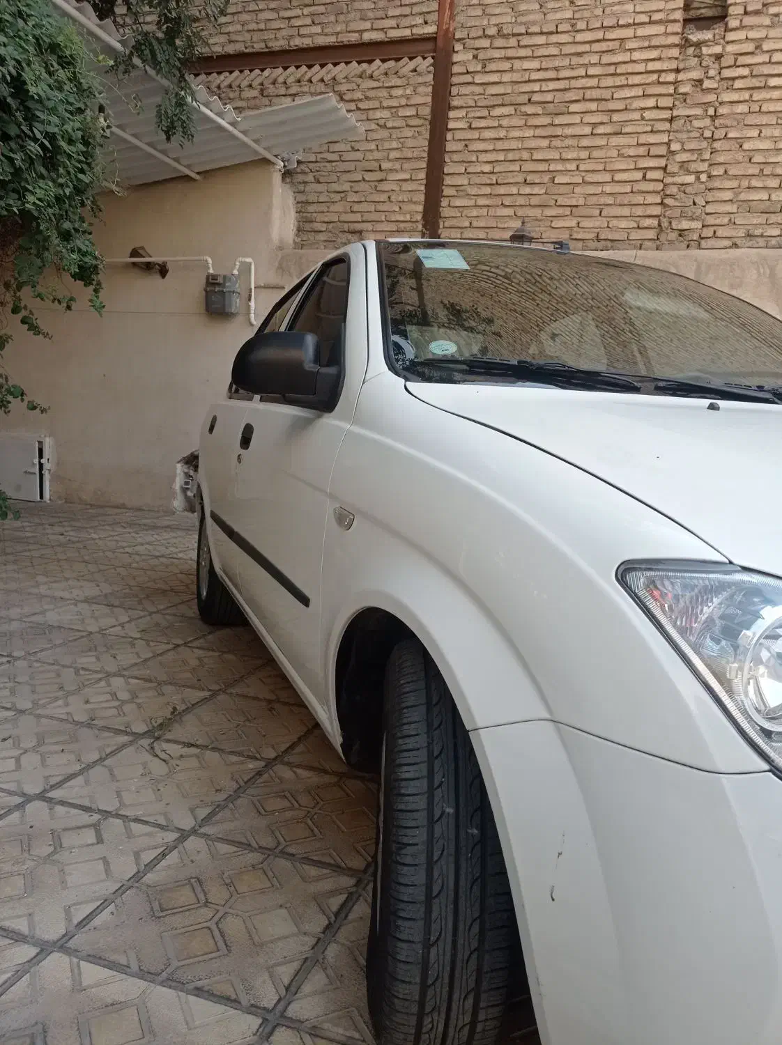 تیبا صندوق دار SX - 1400