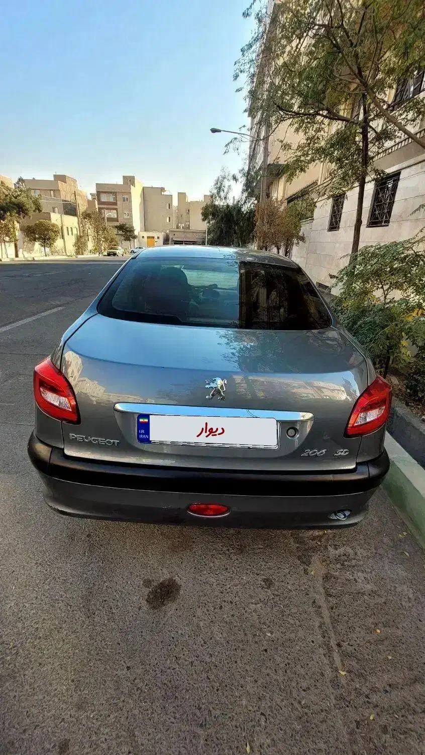 پژو ۲۰۶ صندوق دار v8 - 1399