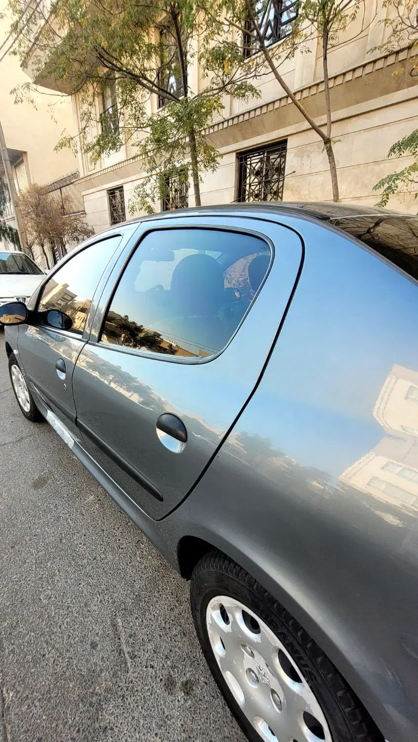 پژو ۲۰۶ صندوق دار v8 - 1399