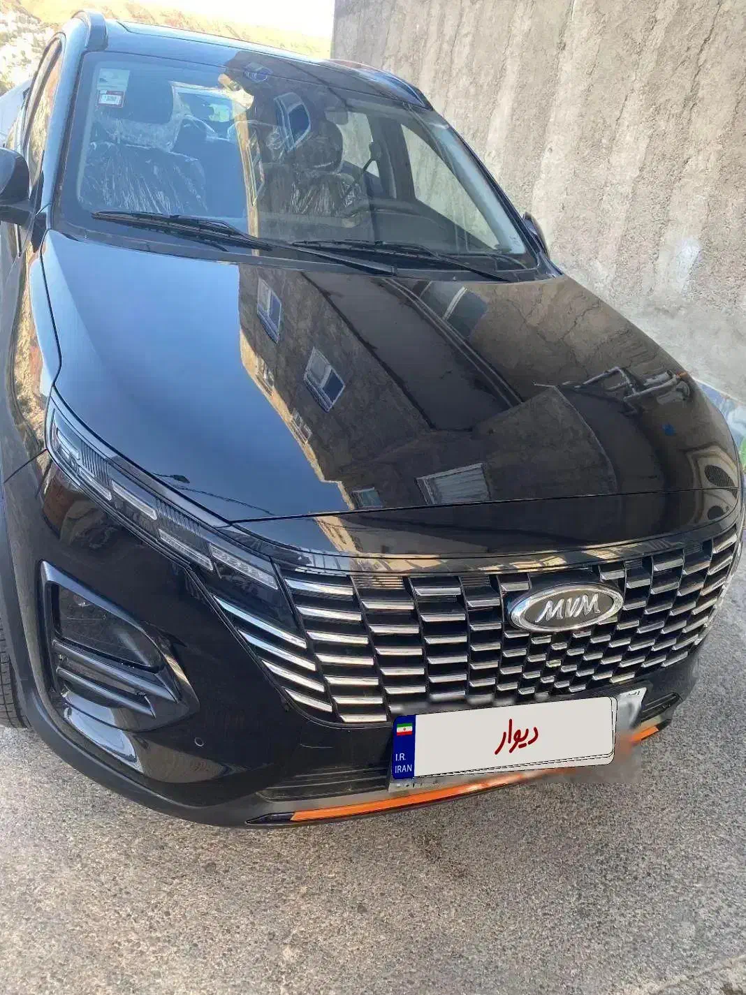 خودرو ام وی ام، X33 کراس آگهی ann_20863803