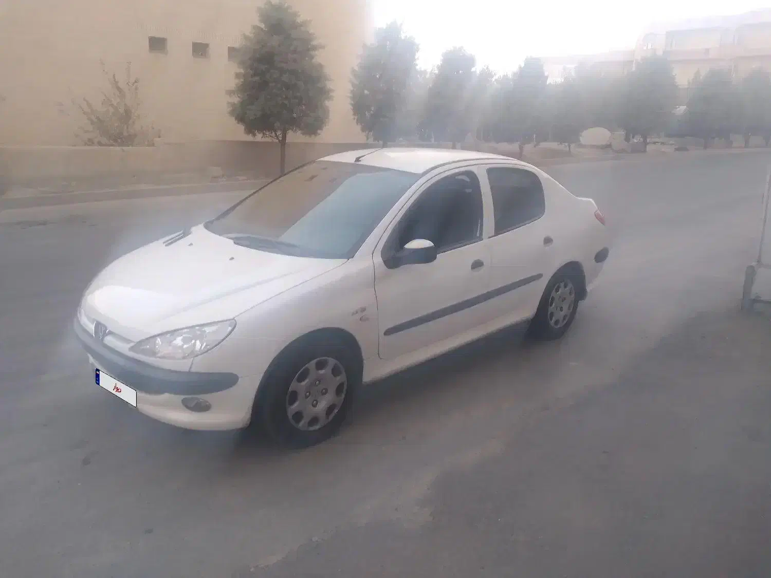 پژو ۲۰۶ صندوق دار v8 - 1394
