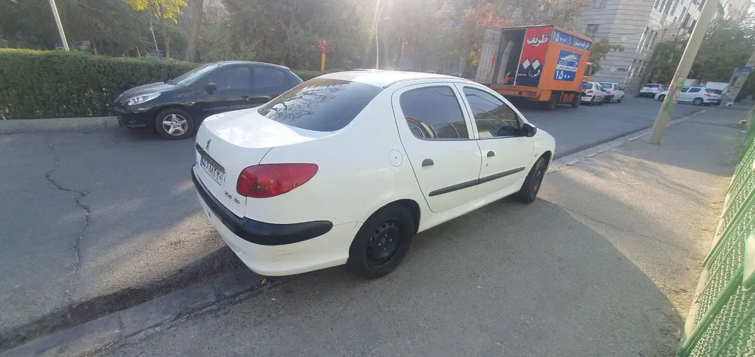 پژو ۲۰۶ صندوق دار v8 - 1398