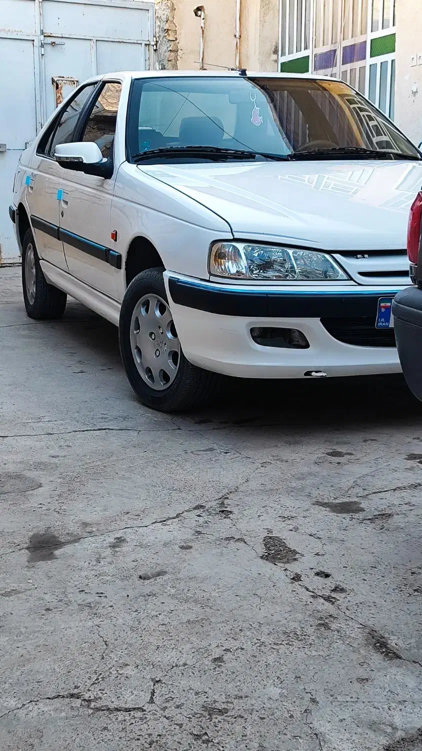 پژو پارس سال - 1392