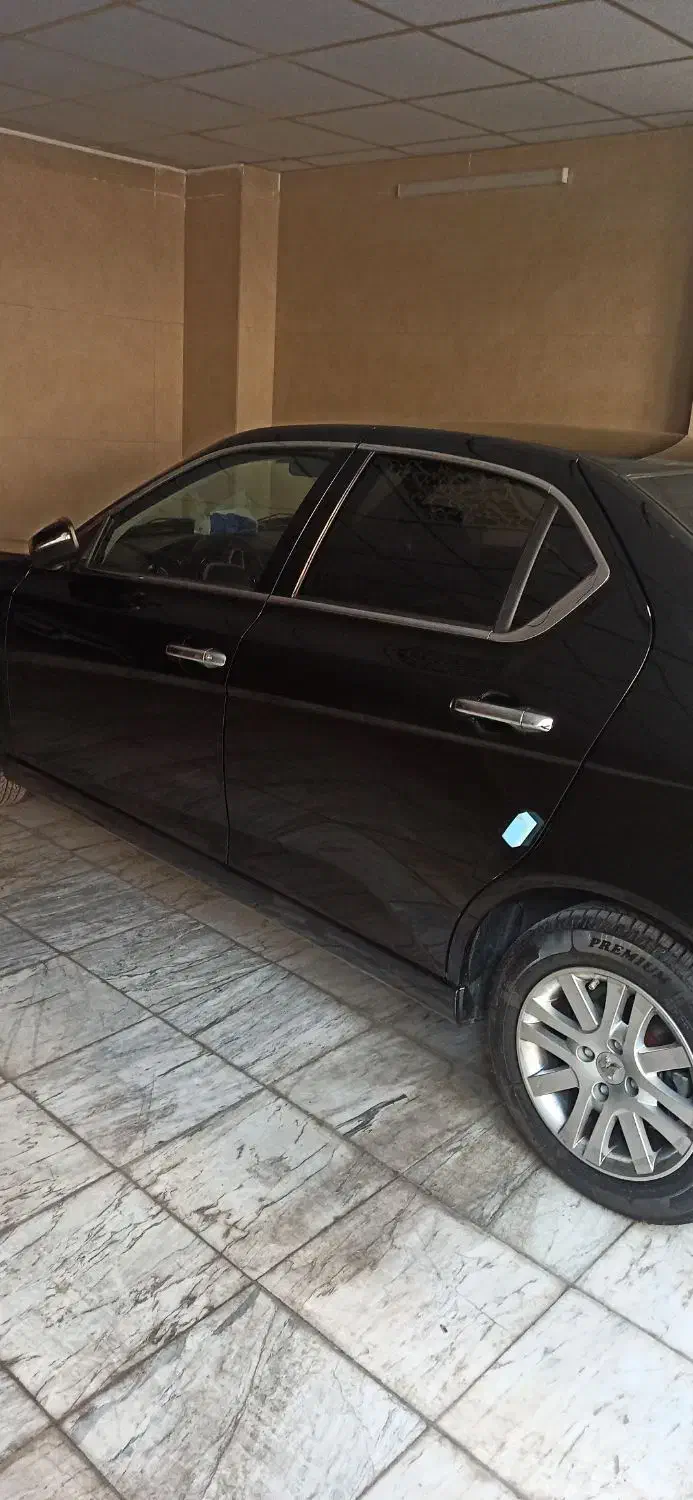 دنا پلاس ۶ دنده EF7p - 1403