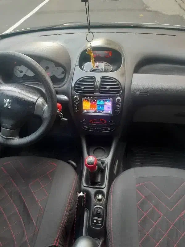 پژو ۲۰۶ صندوق دار v8 - 1395
