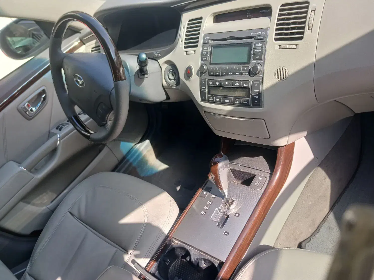 هیوندای آزرا (گرنجور) 3300cc - 2010