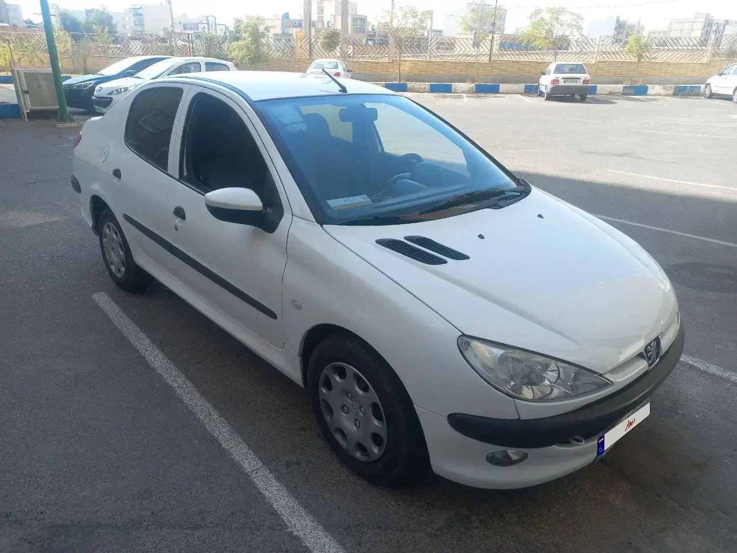 پژو ۲۰۶ صندوق دار v8 - 1397