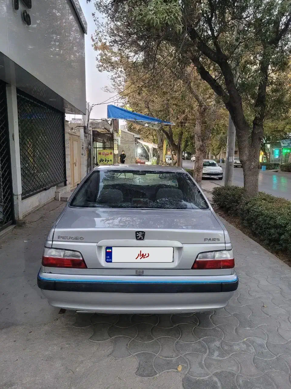 پژو پارس سال - 1385