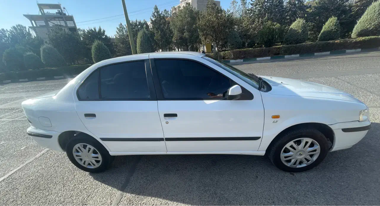 سمند LX XU7 - 1400