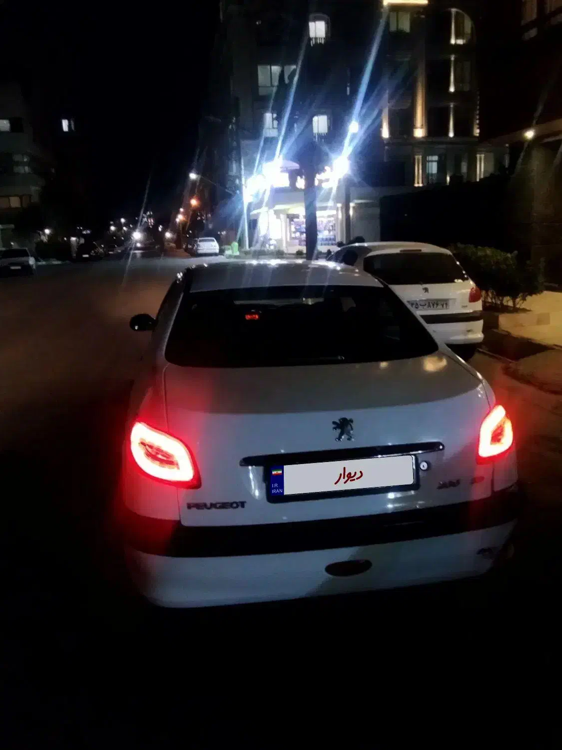 پژو ۲۰۶ صندوق دار v8 - 1394
