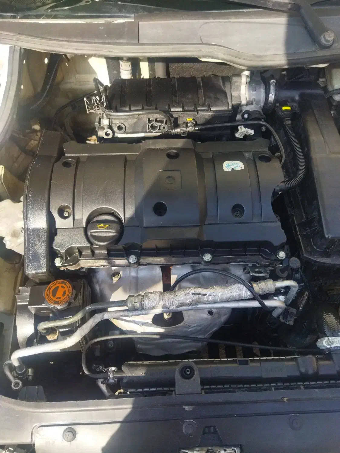 پژو ۲۰۶ صندوق دار v8 - 1394