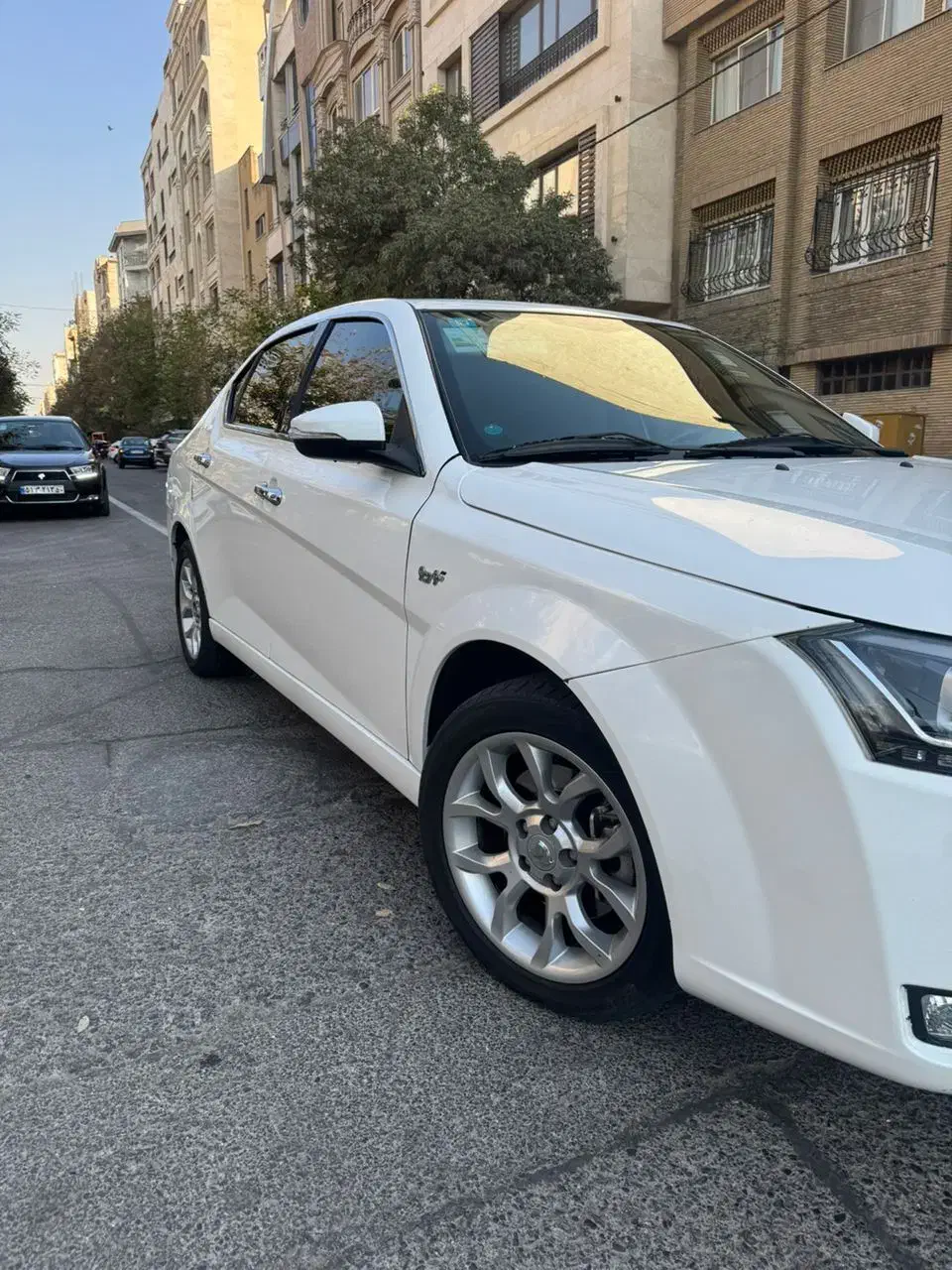 دنا پلاس توربو اتوماتیک - 1401