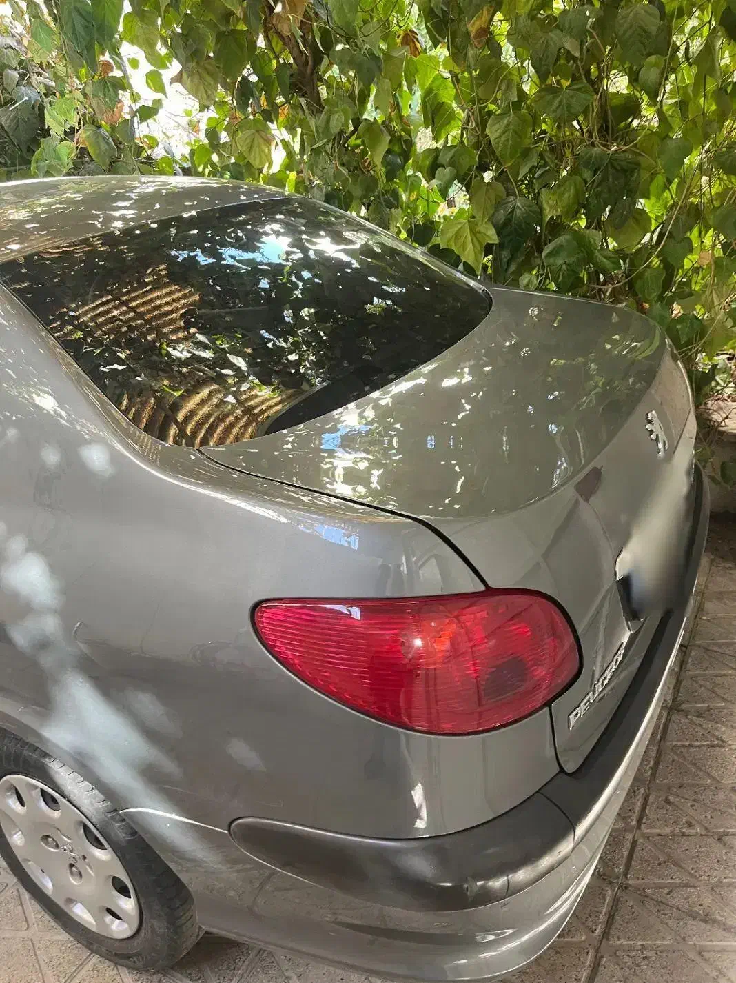 پژو ۲۰۶ صندوق دار v8 - 1398