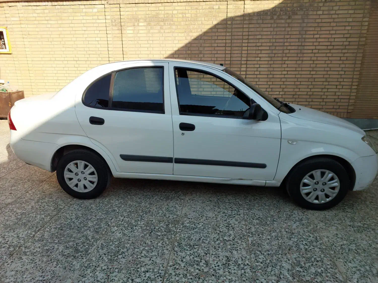 تیبا صندوق دار EX - 1395