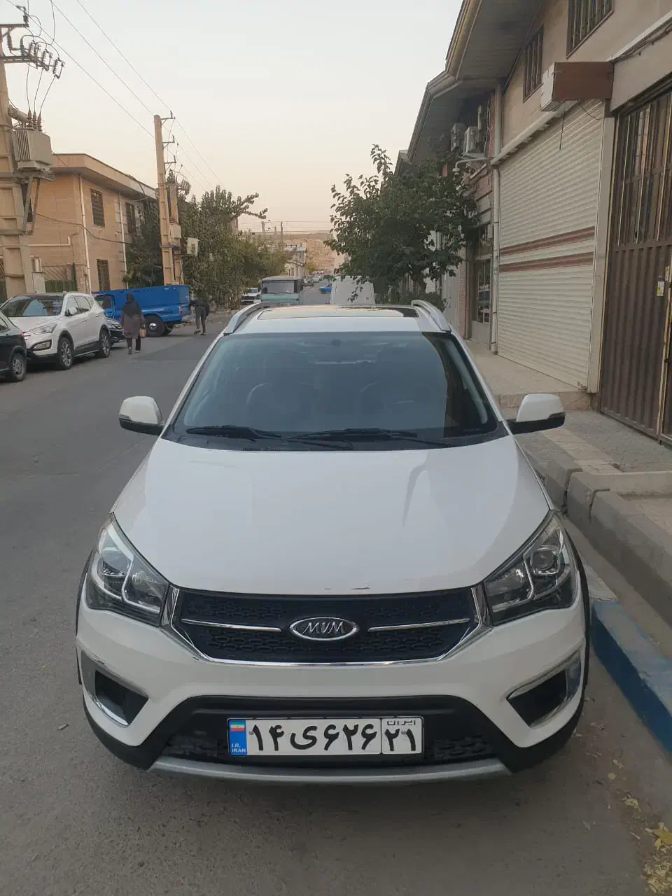خودرو ام وی ام، X22 آگهی ann_20865575