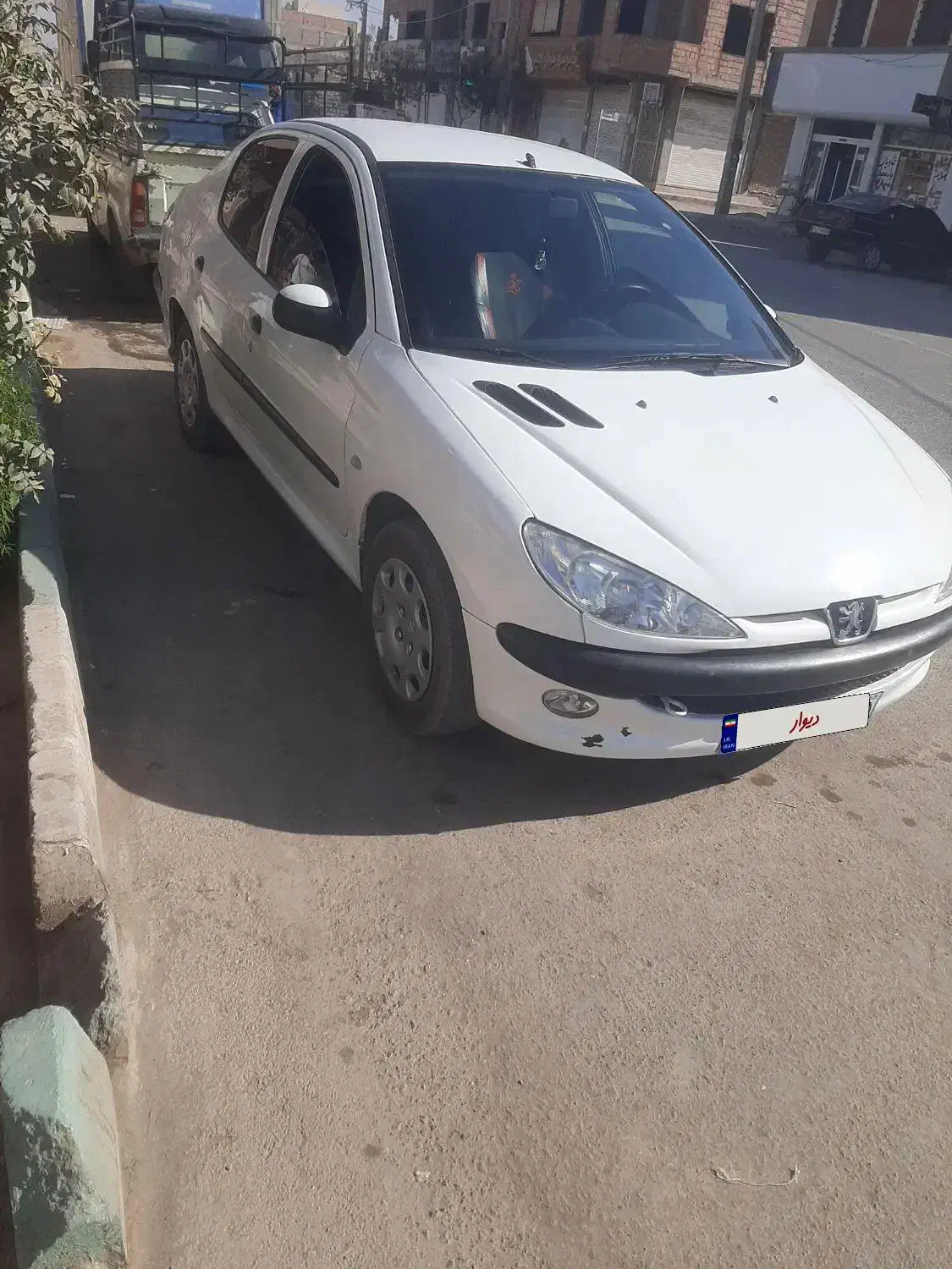 پژو ۲۰۶ صندوق دار v8 - 1394