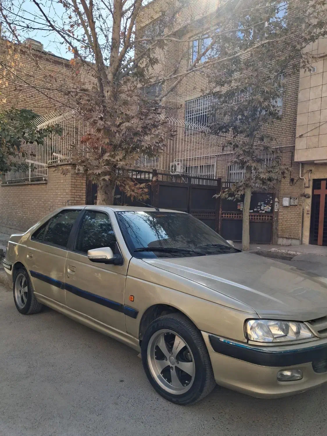 پژو پارس XU7ساده - 1379
