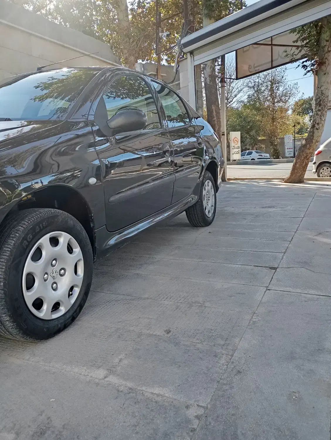 پژو ۲۰۶ صندوق دار v20 - 1386