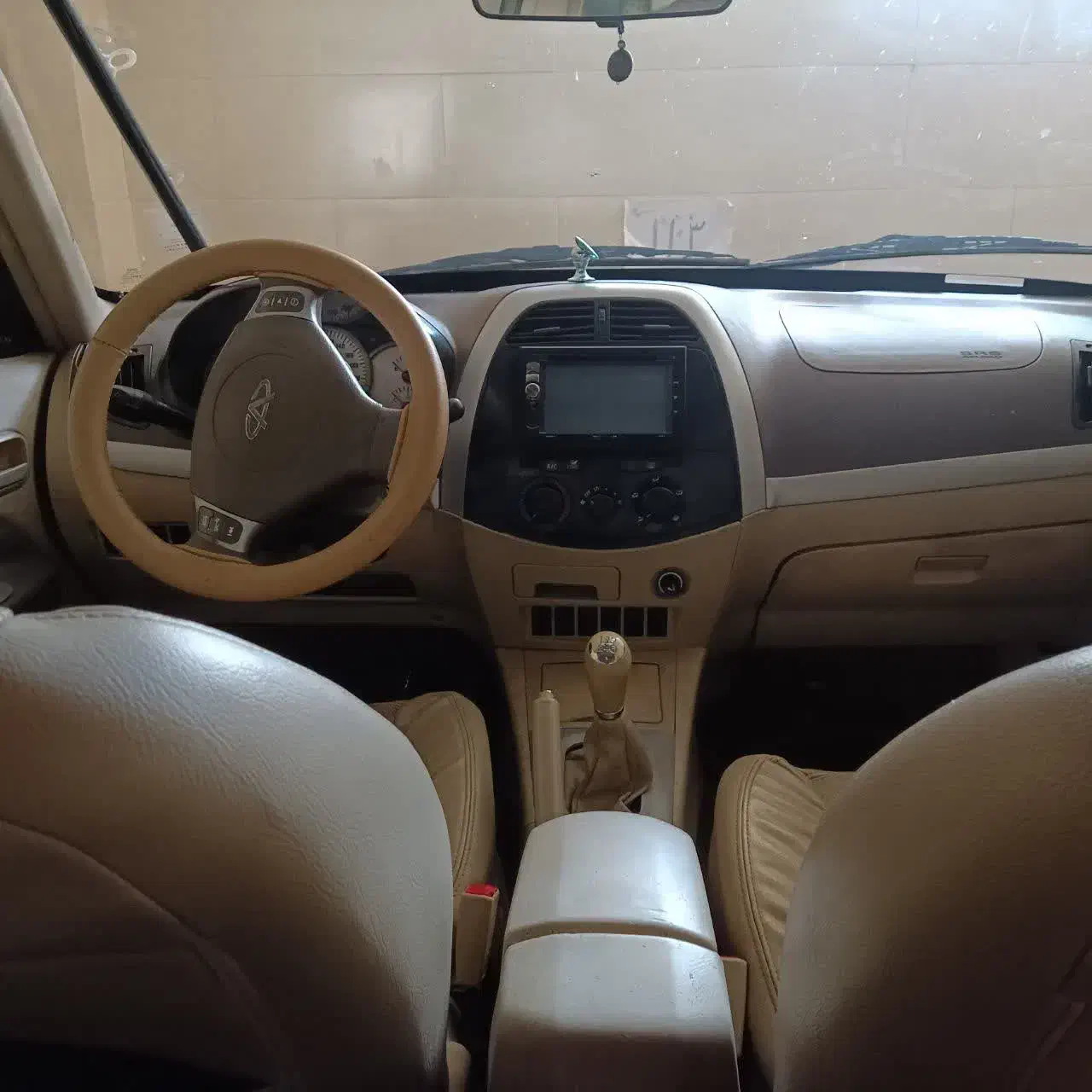 ام وی ام X33 دنده‌ای ساده - 1391