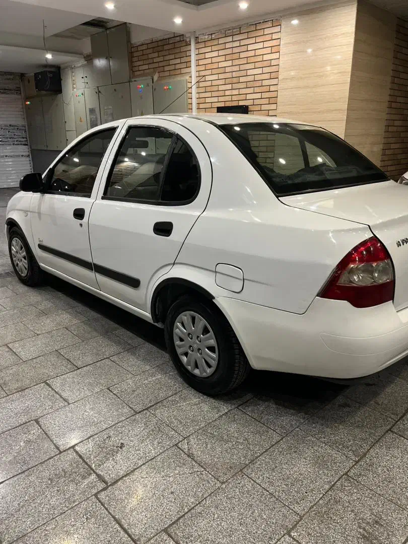 تیبا صندوق دار SX - 1393