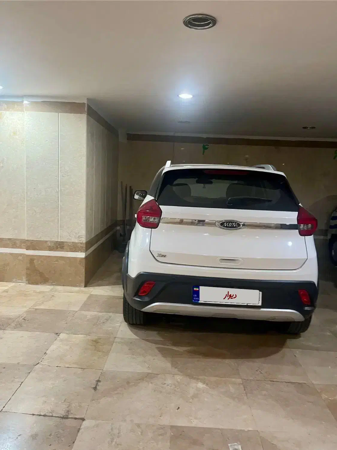 ام وی ام X22 دنده ای اسپرت لاکچری - 1400