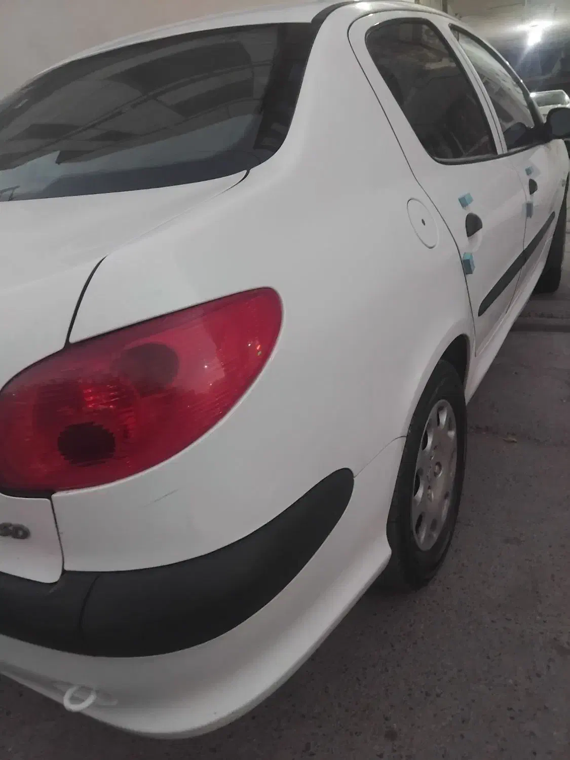 پژو ۲۰۶ صندوق دار v8 - 1395