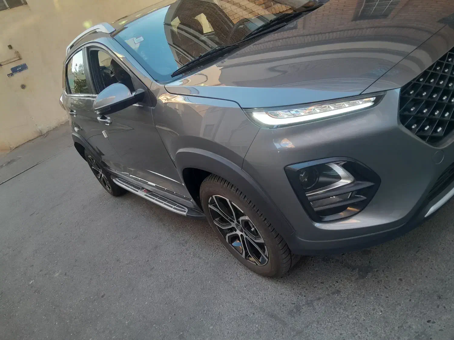 ام وی ام X22 پرو دنده‌ای - 1403