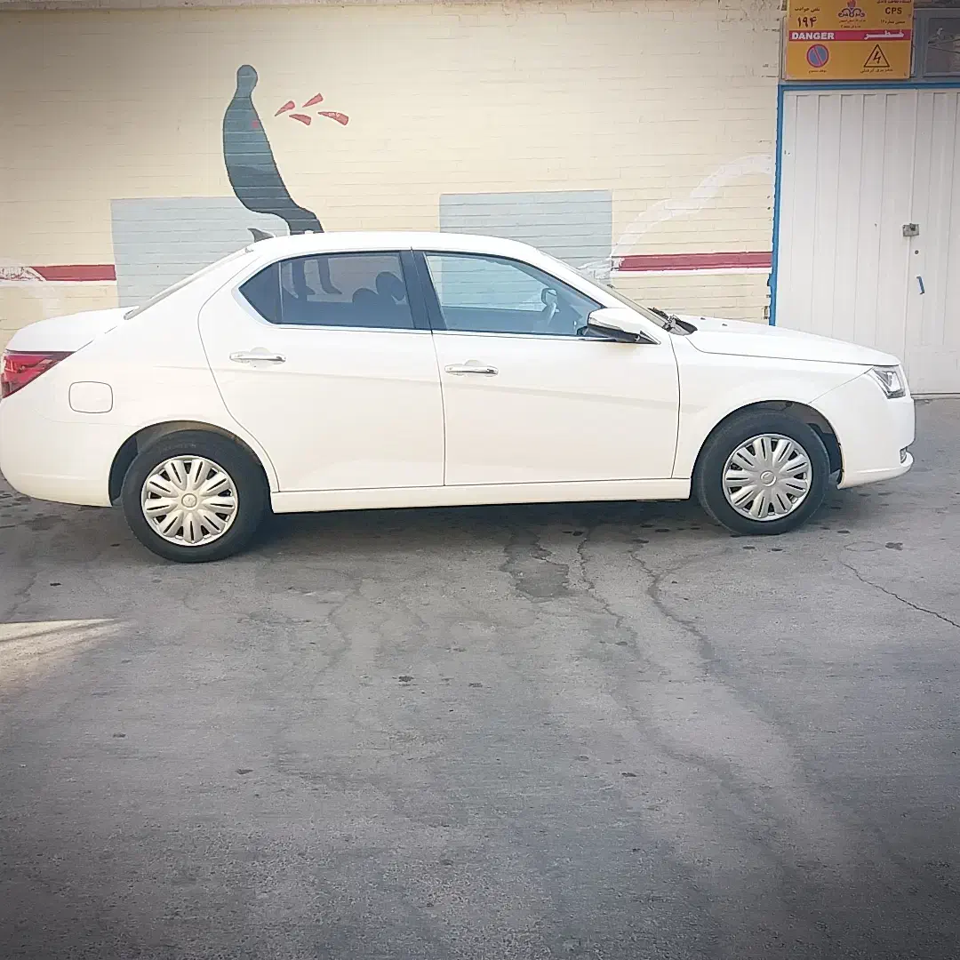 دنا پلاس ۵ دنده EF7 - 1402
