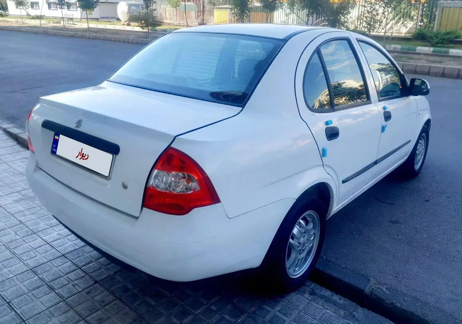 تیبا صندوق دار SX - 1396