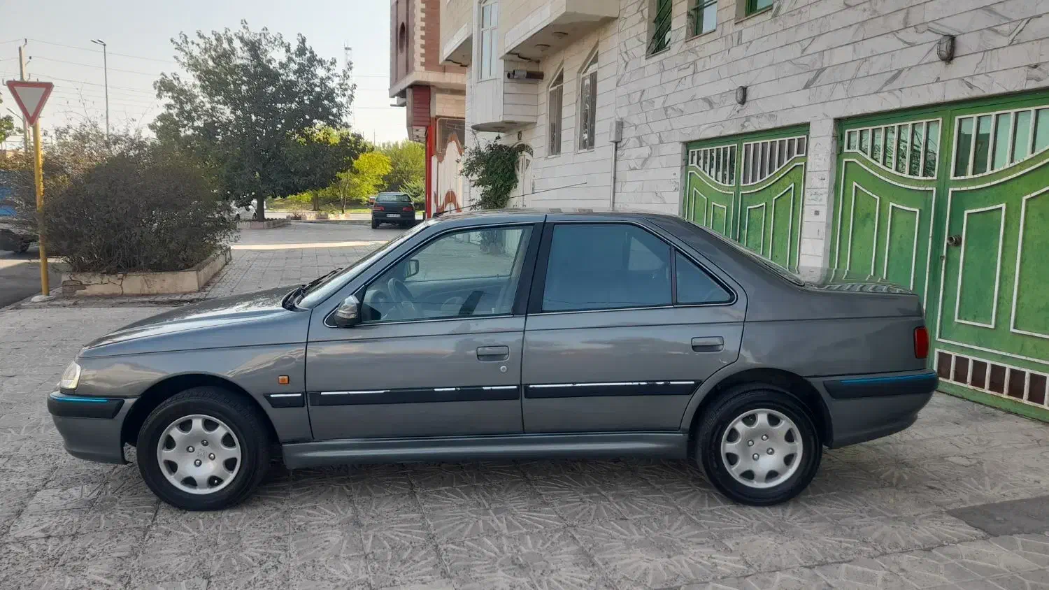 پژو پارس سال - 1392