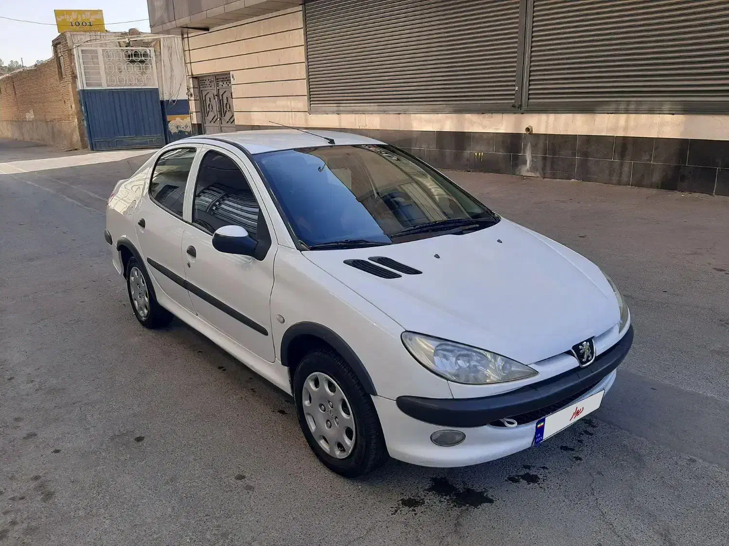 پژو ۲۰۶ صندوق دار v8 - 1392
