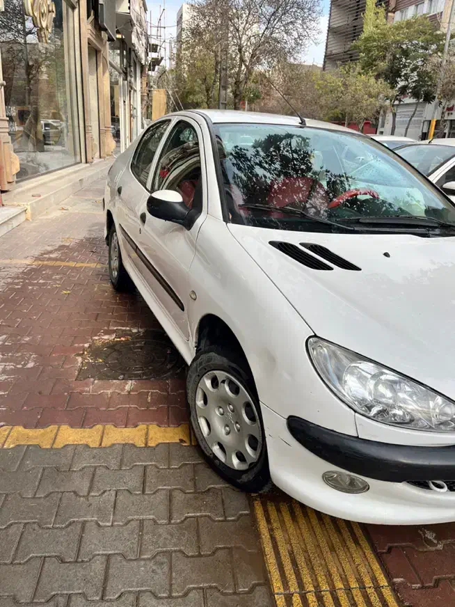 پژو ۲۰۶ صندوق دار v8 - 1390