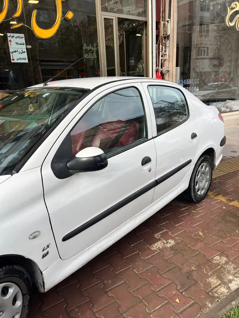 پژو ۲۰۶ صندوق دار v8 - 1390