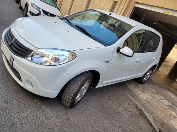 خودرو رنو، ساندرو آگهی ann_20870344