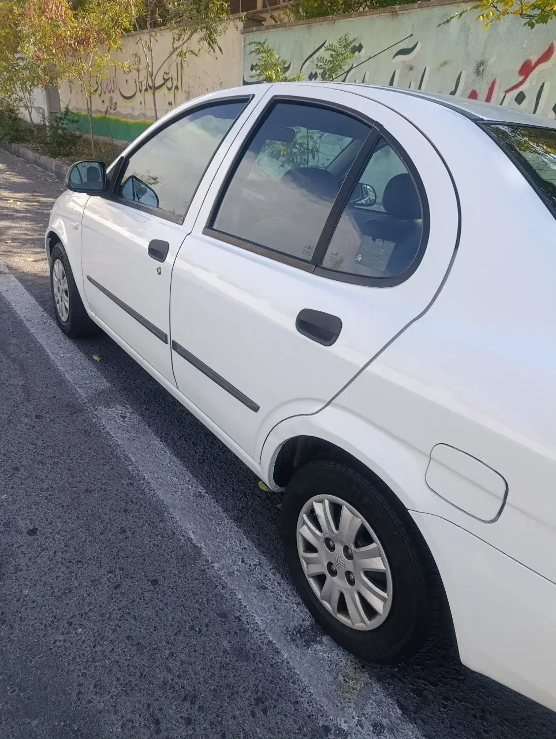 تیبا صندوق دار EX - 1400
